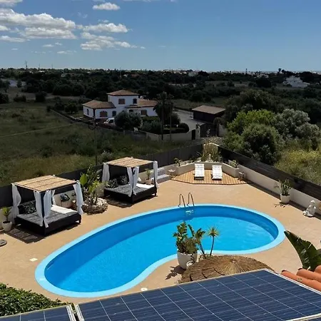 Cegonha Powered By Cegonha Resort- Private Swimming Pool & Air Con