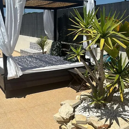 别墅 Cegonha Powered By Cegonha Resort- Private Swimming Pool & Air Con